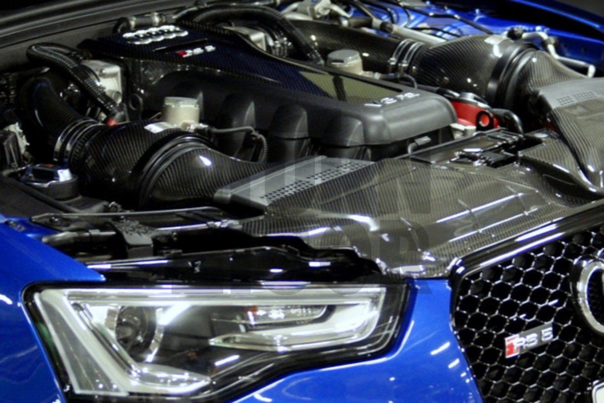 Eventuri Carbon Fiber Slam Panel Cover for Audi RS5 B8 Eventuri Carbon Fiber Slam Panel Cover for Audi RS5 B8