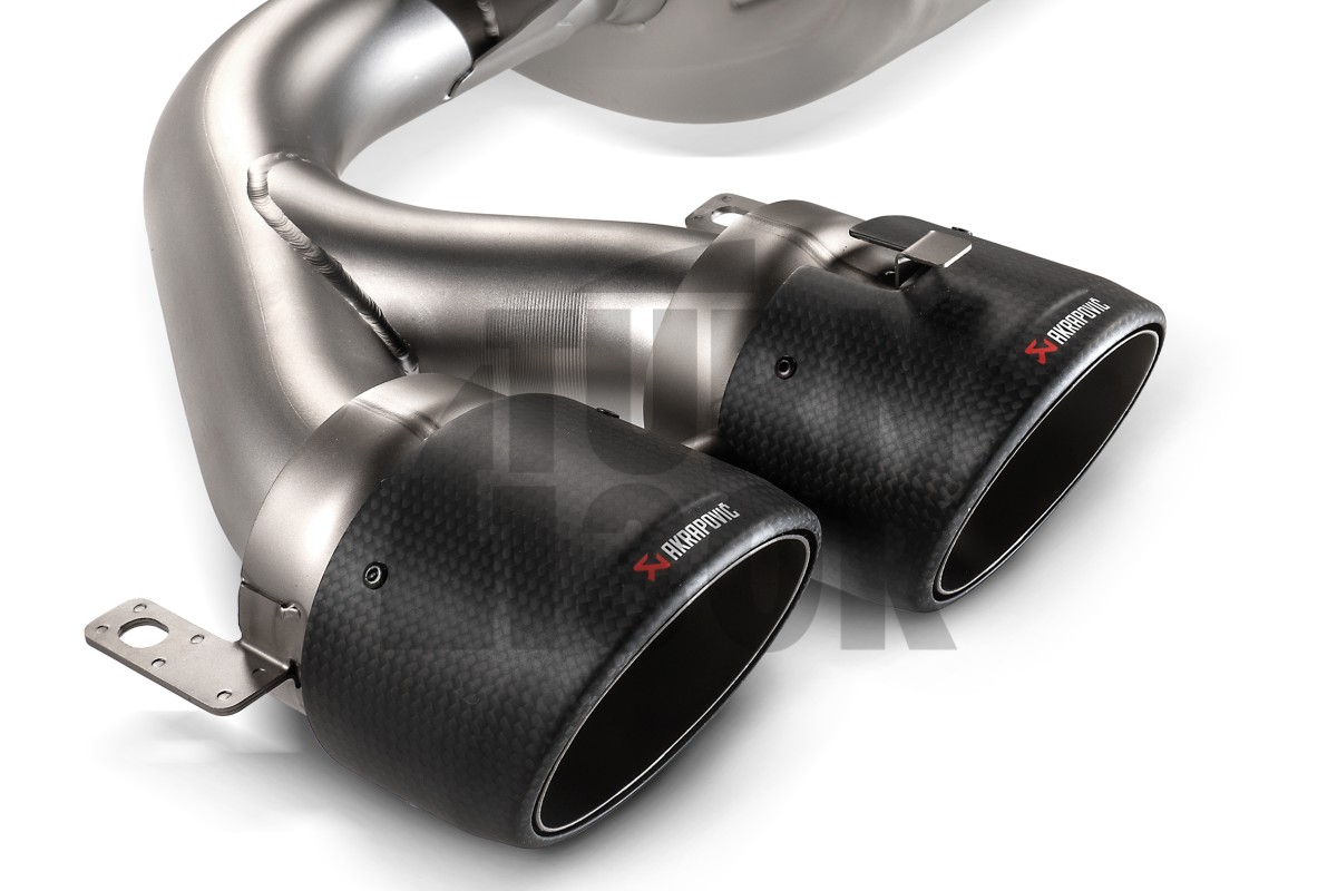 Evacuare Akrapovic Evolution pentru Mercedes Benz A35 AMG