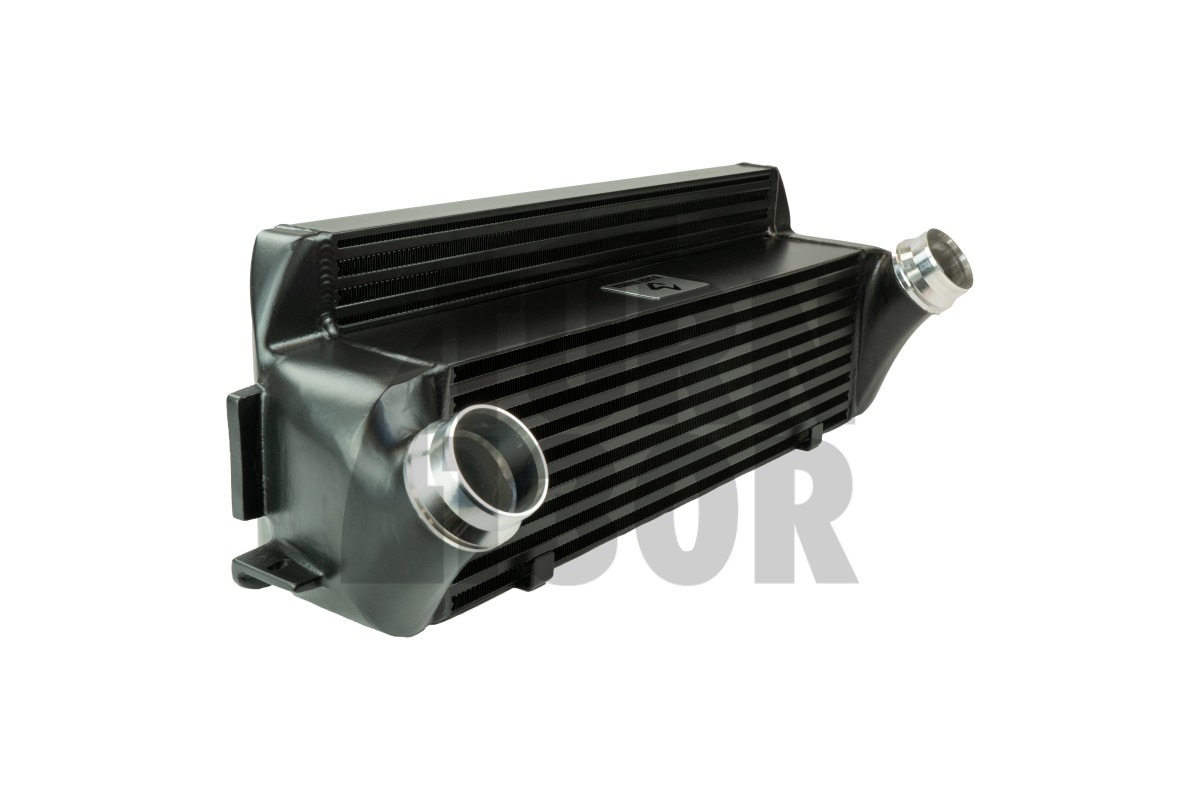 Black Mamba BMW 135i / 235i / M2 F2x and 335i / 435i F3x Intercooler