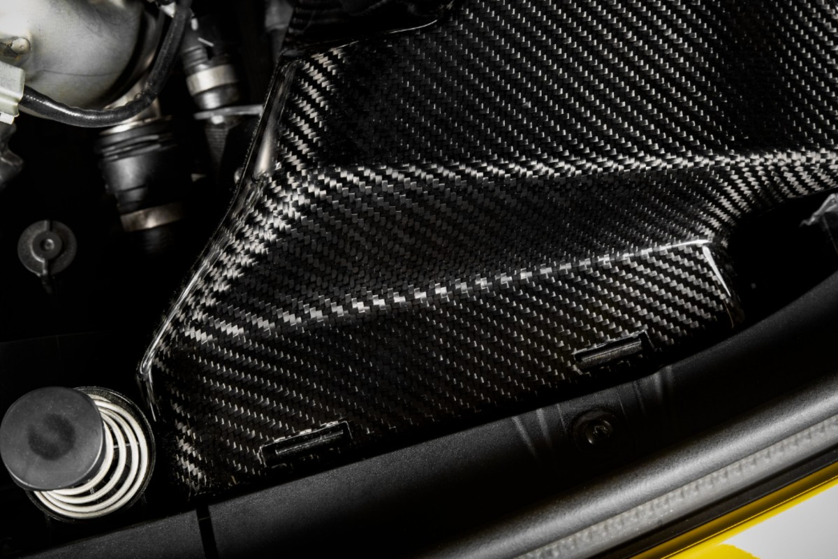 Eventuri Carbon Fiber Intake for Mercedes Benz A35 AMG W177