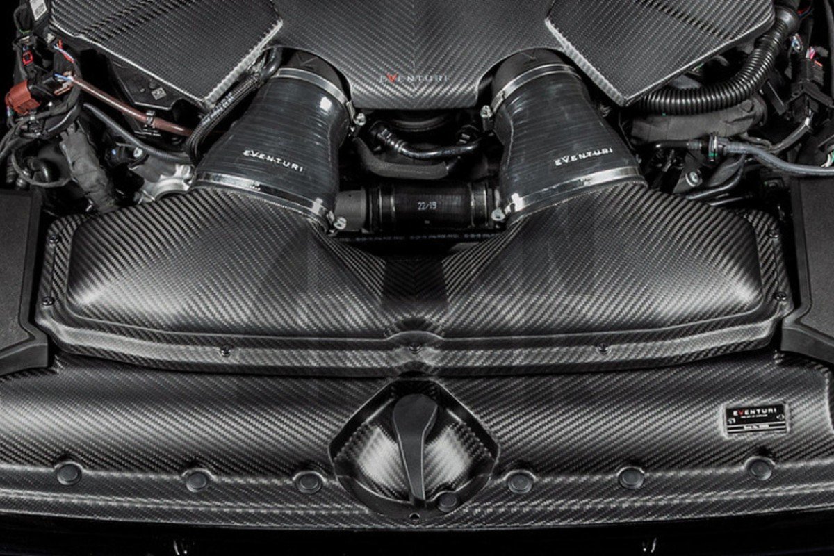 Eventuri Carbon Fiber Intake System for Audi RS6 C8 / RS7 C8