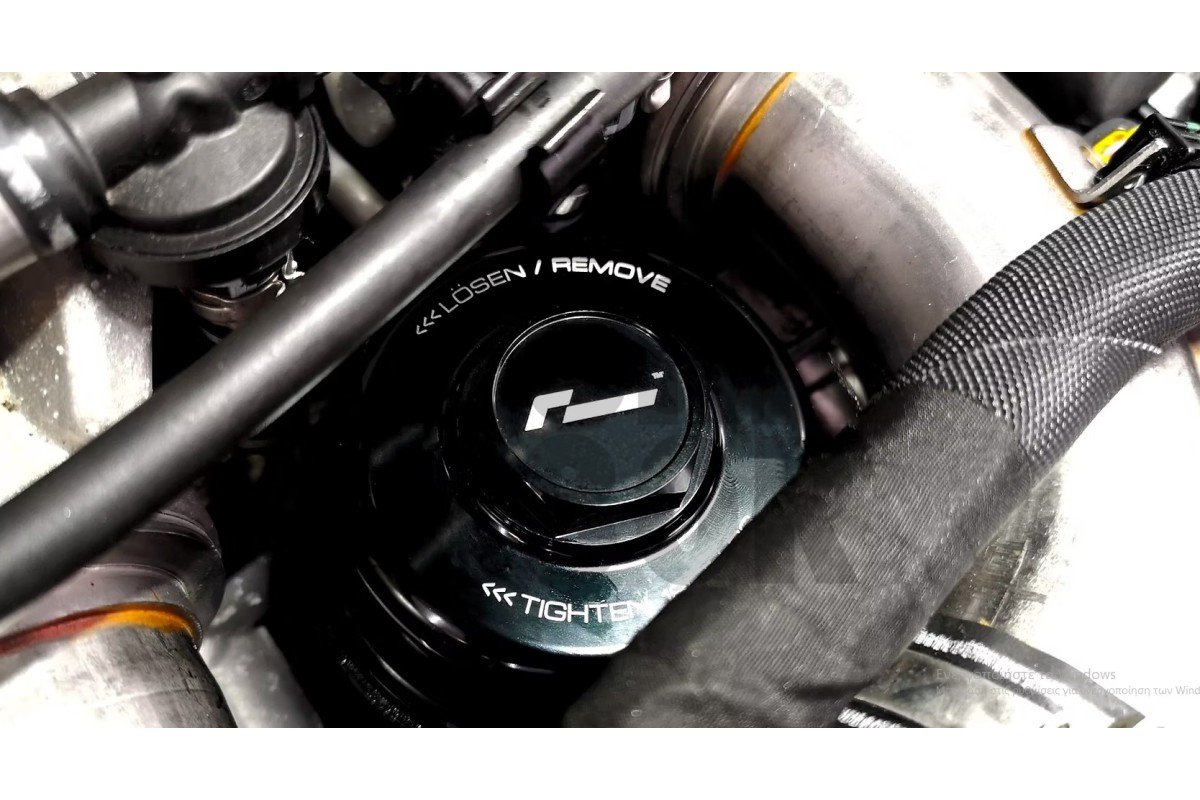 Racingline Oil Filter Housing Audi S4 / S5 and RS4 / RS5 B9 