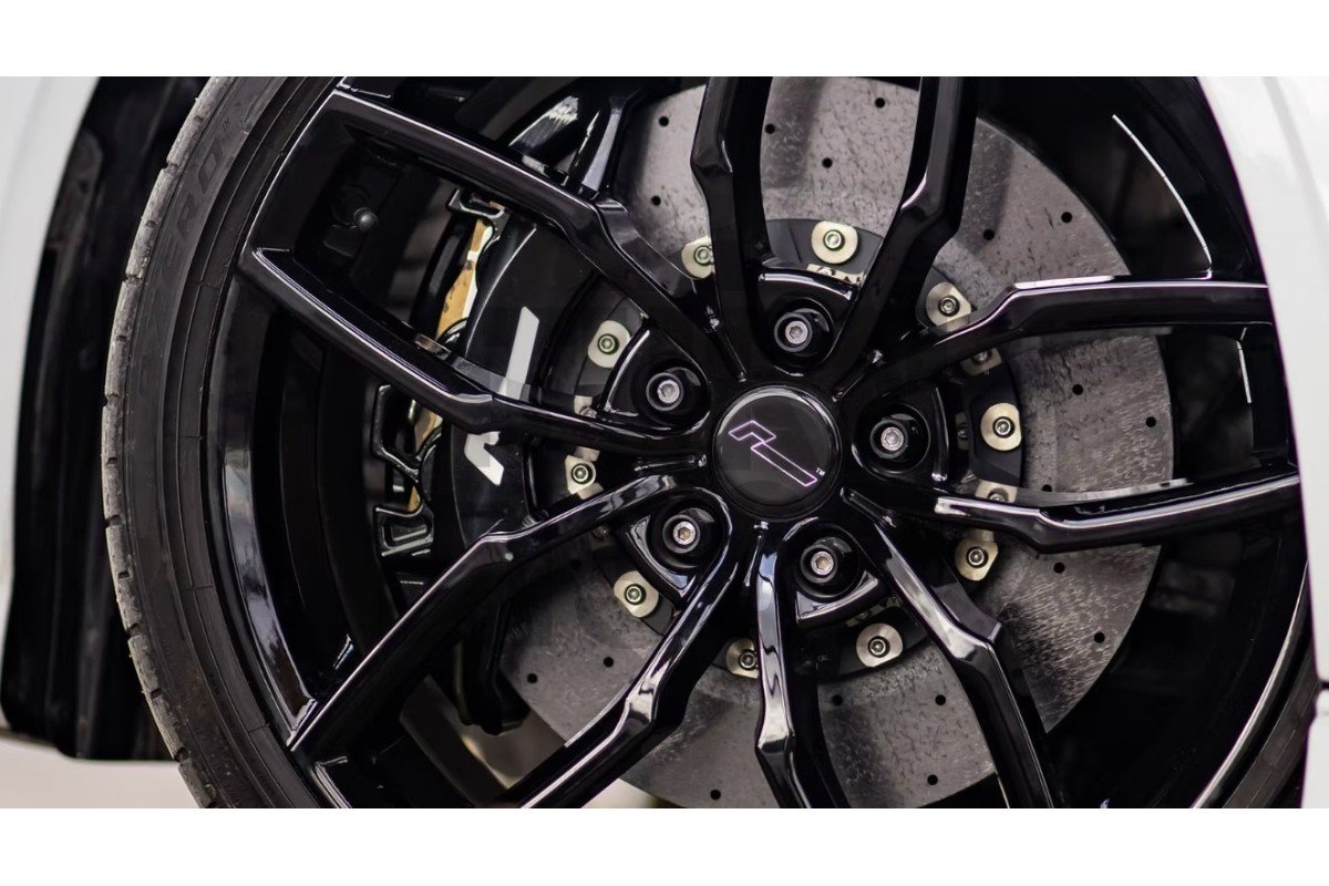 14x150 Wheels Stud and Nut Conversion kit for Audi / Seat / Skoda / VW Racingline