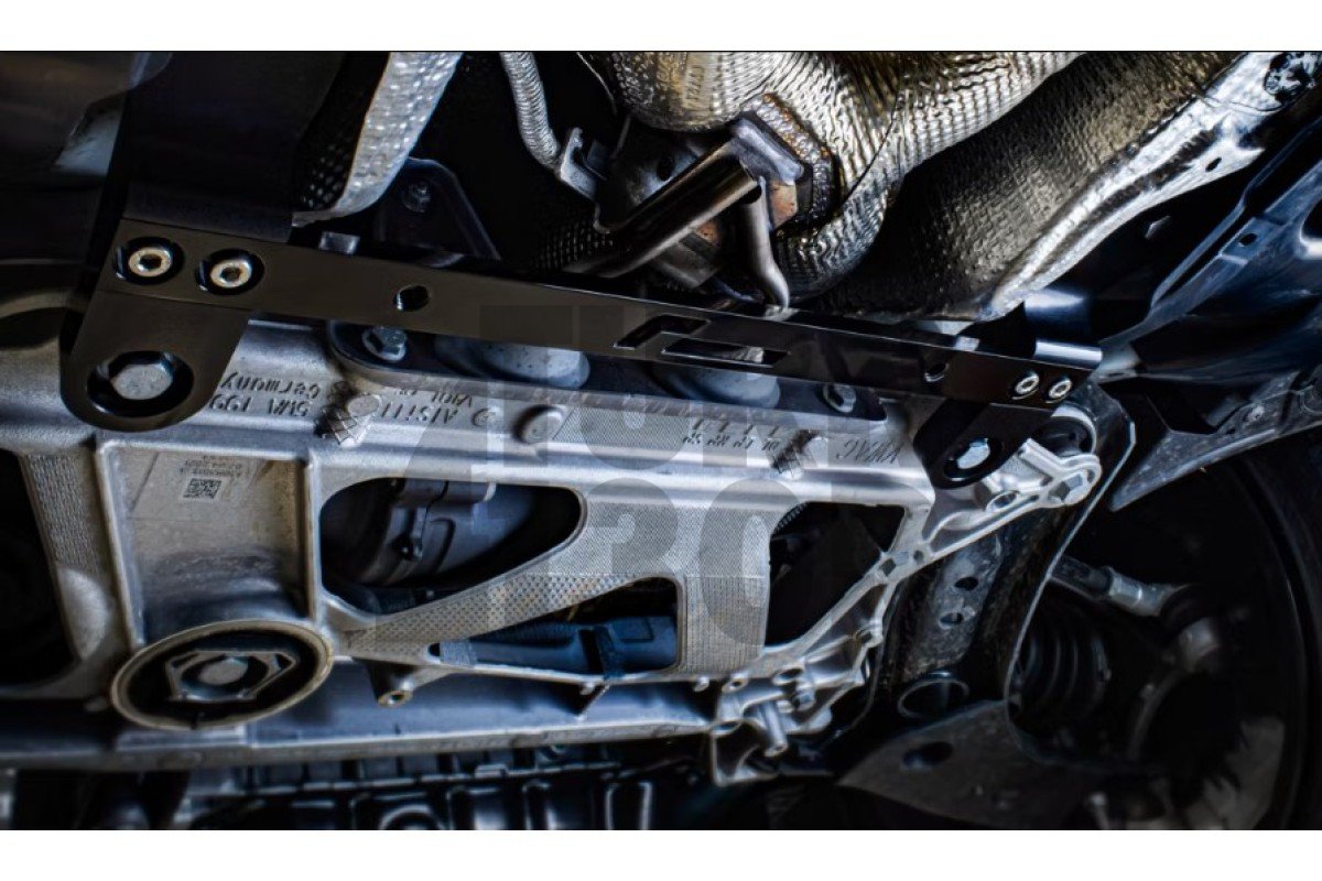 Lower Front Brace For S3 / Leon 3 Cupra / Golf 7 GTI / Golf 8 R / TT 8S Racingline