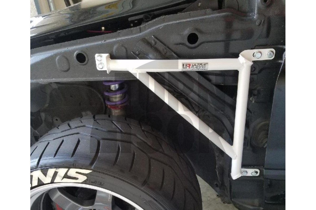 Ultra Racing Fender Bars Mitsubishi Lancer Evo 8 - Evo 9 