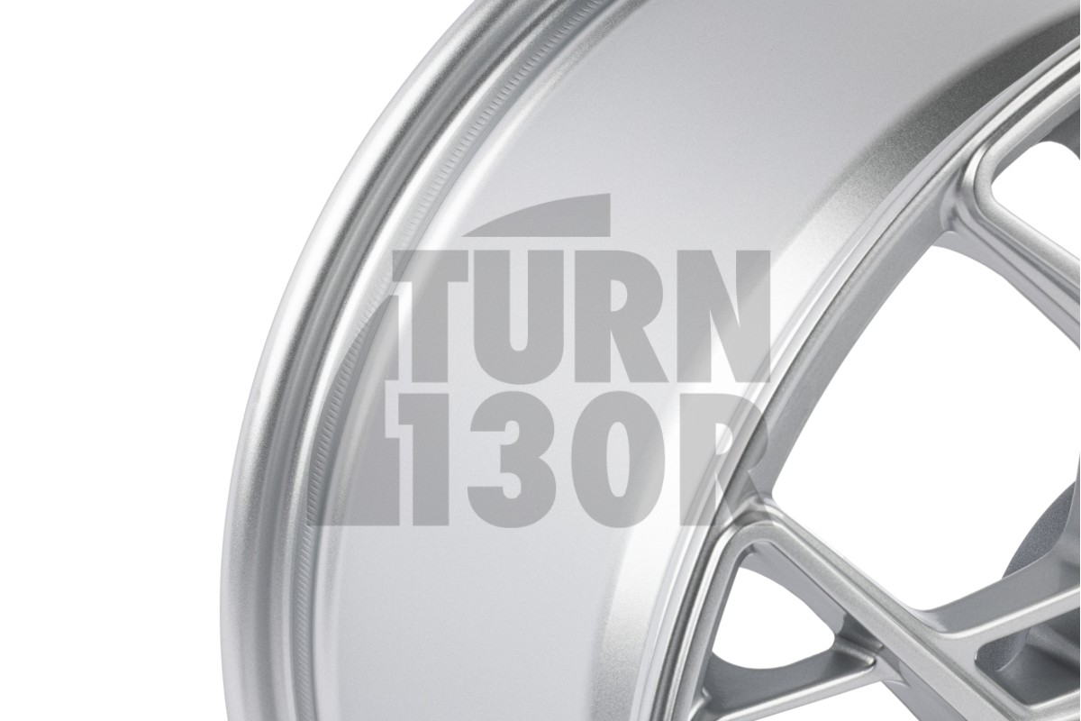 APR A02 Flow Formed Wheel Silver / 18 x 8.5 - 5x112 ET45