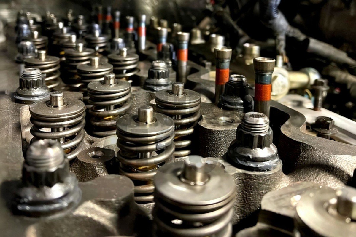 ARP Head Stud Kit for Ford Focus 3 RS - Mustang 2.3 Ecoboost 