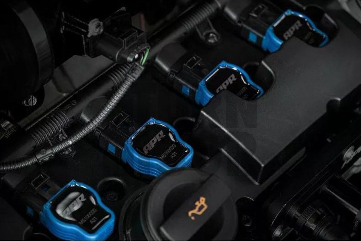 Blue Coil Packs for Audi RS3 8P / RS3 8V and TTRS 8J 2.5 TFSI APR