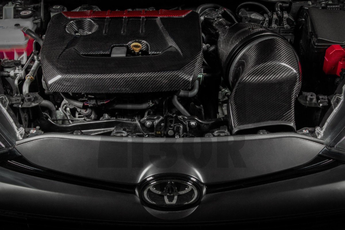Eventuri Carbon Fiber / Red Kevlar Engine Cover for Toyota Yaris GR